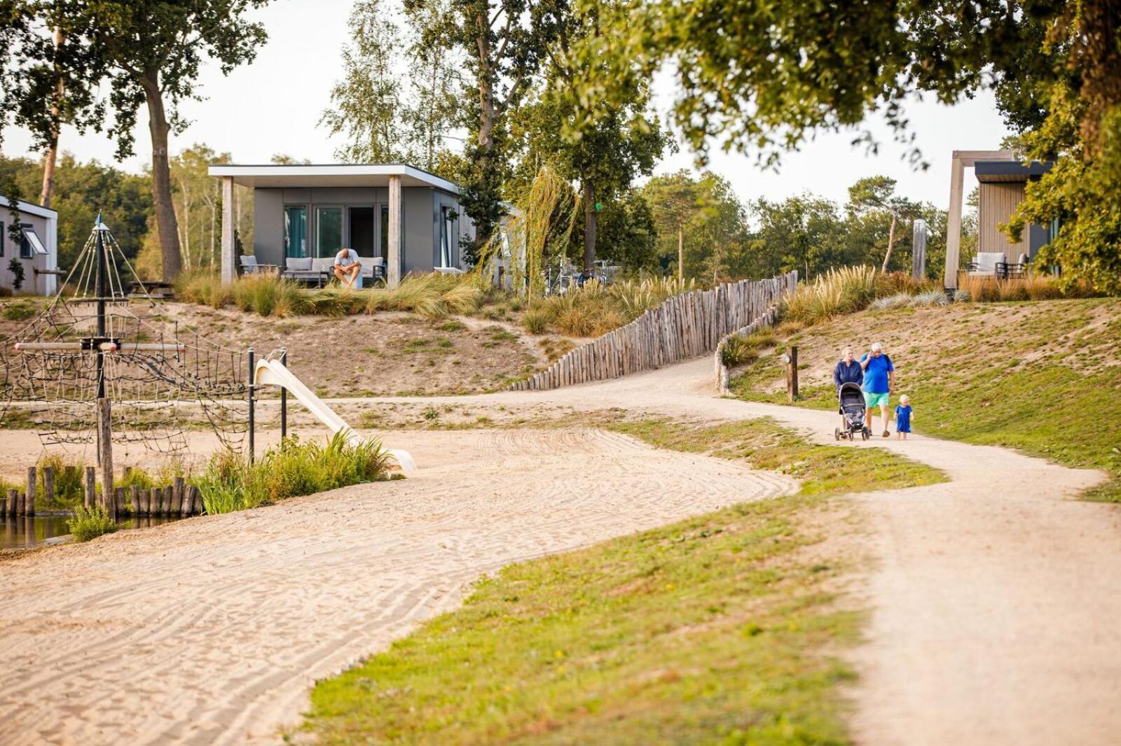 Vakantiepark Leukermeer Well  Exterior foto