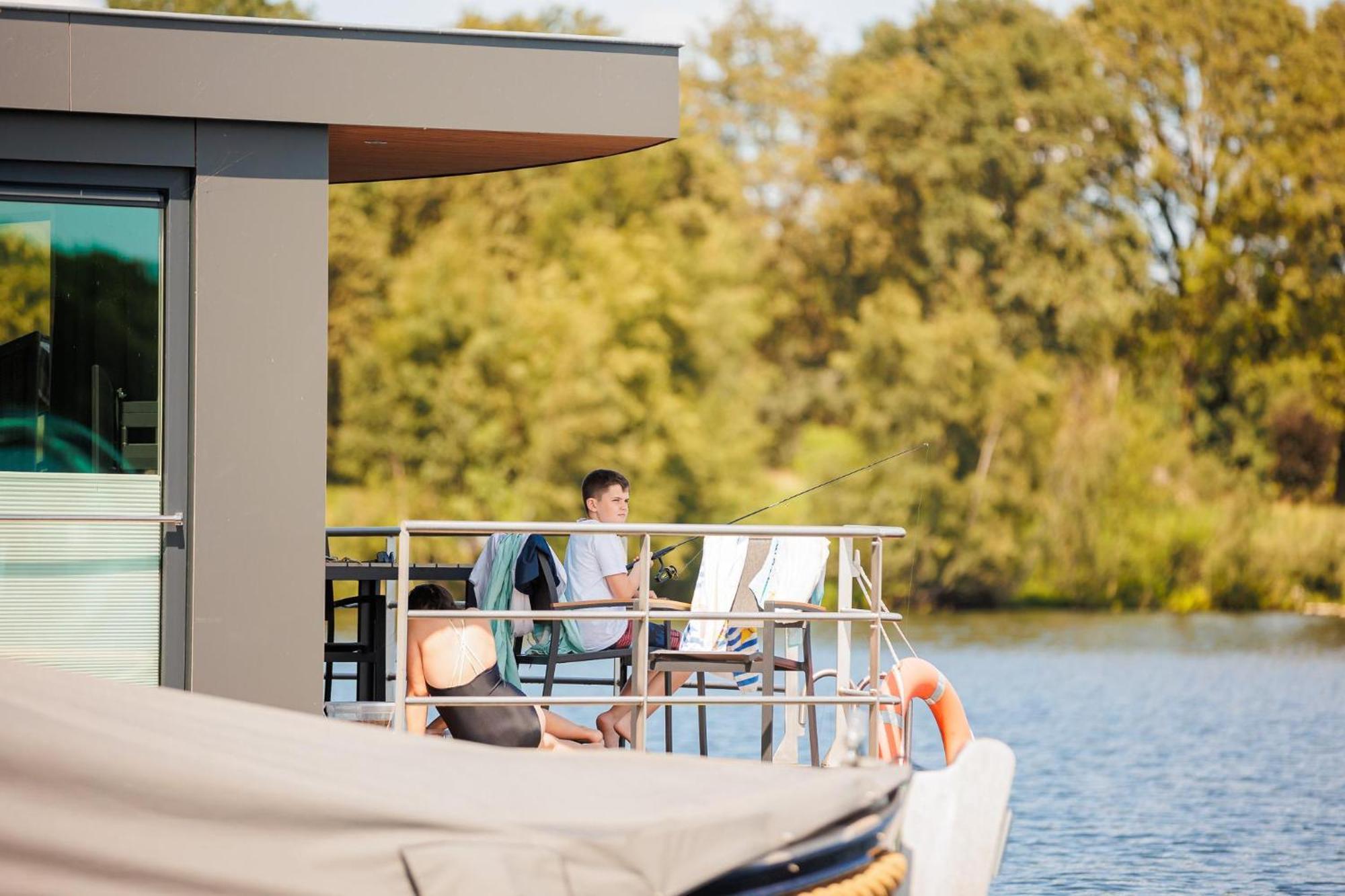 Vakantie & Resort Leukermeer Well  Exterior foto